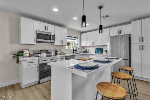 2211 Frontier Avenue, Las Vegas, NV 89106