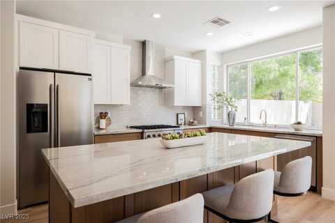 9308 Pitching Wedge Drive, Las Vegas, NV 89134