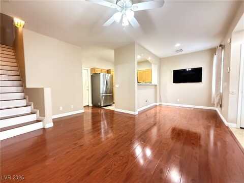 1201 Dusty Creek Street, Las Vegas, NV 89128
