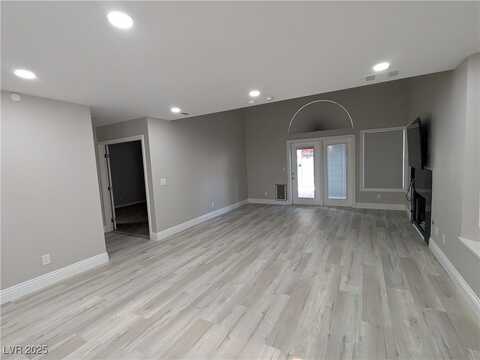 7049 Magic Moment Lane, Las Vegas, NV 89119