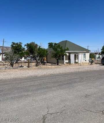 305 S Bellevue Ave, Goldfield, NV 89013