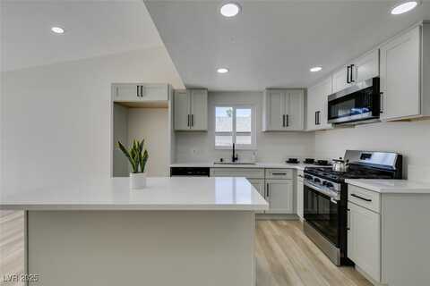 706 Greenway Road, Henderson, NV 89002