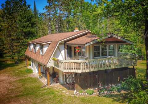 5181 HIDEAWAY DR, Eagle River, WI 54521