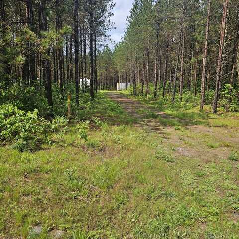 3094 LEE RD, Tomahawk, WI 54487