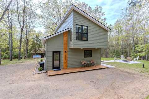 3230 FISH LAKE LN, Rhinelander, WI 54501