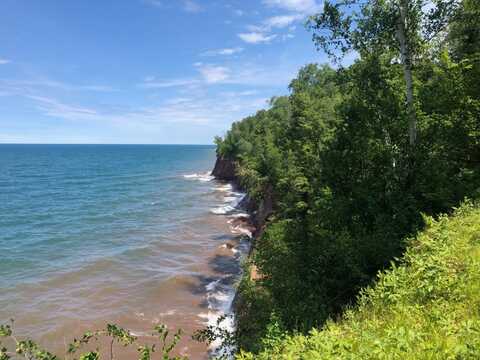 20 Ac On LAKE RD, Ironwood, MI 49938