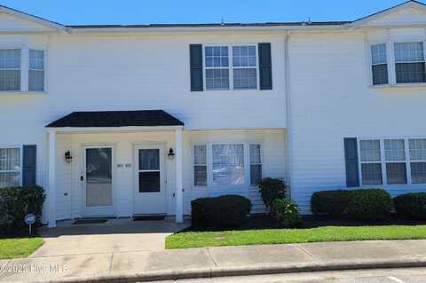 3975 Sterling Pointe Drive, Winterville, NC 28590
