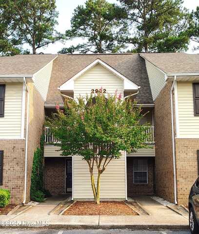 2932 Mulberry Lane, Greenville, NC 27858