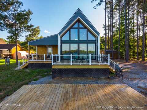 809 Swains Mill Road, Harrellsville, NC 27942