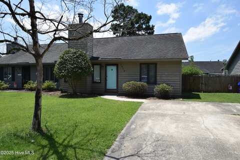 1916 White Hollow Drive, Greenville, NC 27858