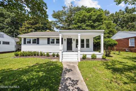 328 Clairmont Circle, Greenville, NC 27834