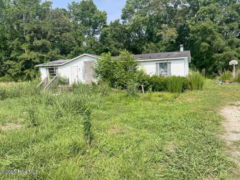 610 Cedar Acres Drive, Chocowinity, NC 27817