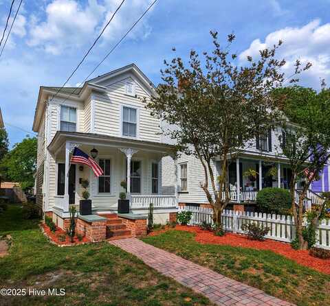 750 W 2nd Street, Washington, NC 27889