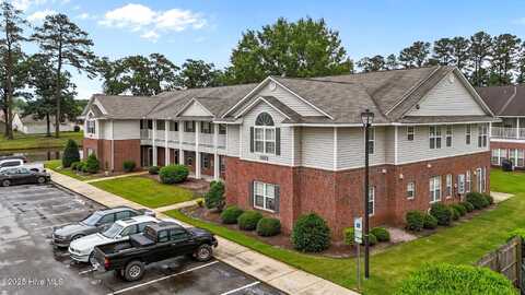 2223 Locksley Woods Drive, Greenville, NC 27858