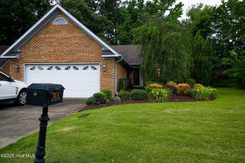 2616 Brookridge Circle, Greenville, NC 27858
