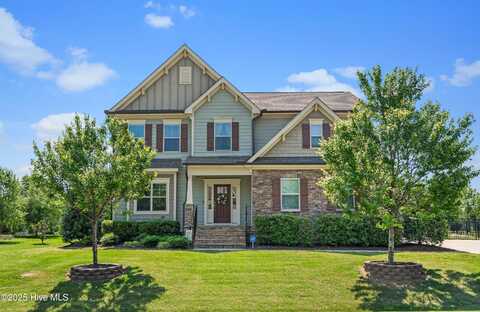 135 W Wellesley Drive, Clayton, NC 27520