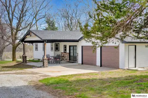 614 S 2nd Road, Bennet, NE 68317