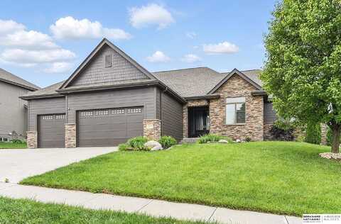 10218 Spyglass Drive, Omaha, NE 68136
