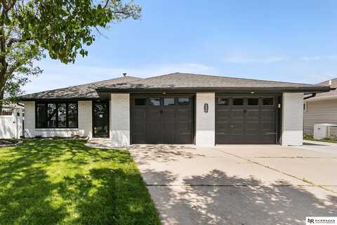 600 Pier 1, Lincoln, NE 68528
