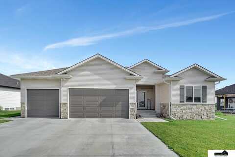 7420 Isidore Drive, Lincoln, NE 68516