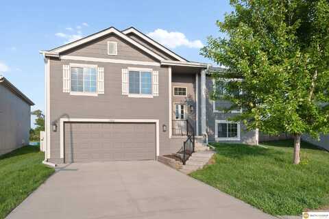 7401 N 144th Avenue, Bennington, NE 68007