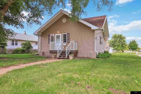 8203 N 30 Street, Omaha, NE 68112