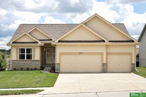2627 N 166th Street, Omaha, NE 68116