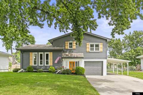 20240 Pinkney Street, Elkhorn, NE 68022