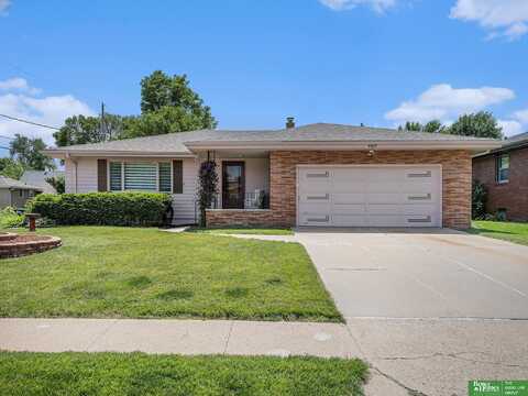 4015 Arbor Street, Omaha, NE 68105