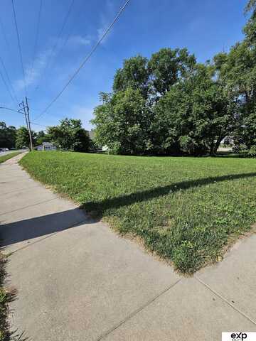 3603 Lake Street, Omaha, NE 68111