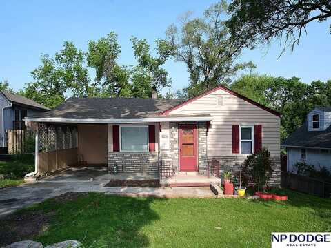 4106 N 61 Street, Omaha, NE 68104