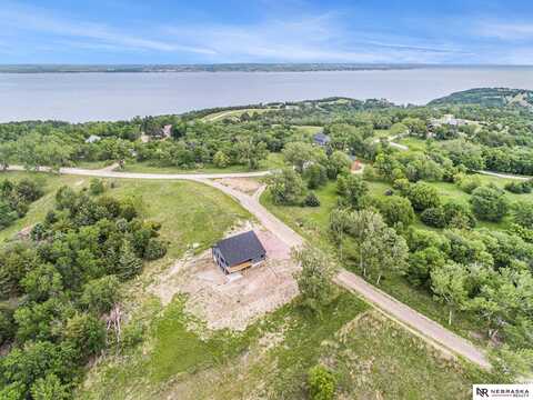 669 Oak Hills Drive, Crofton, NE 68730