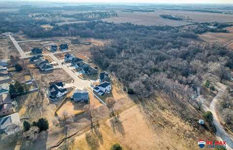618 Timberline Circle, Milford, NE 68405