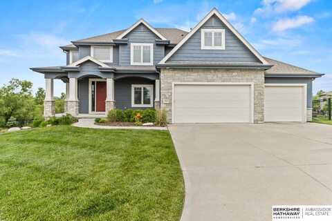 19014 Pratt Circle, Elkhorn, NE 68022