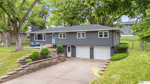 3612 S 105th Avenue, Omaha, NE 68124