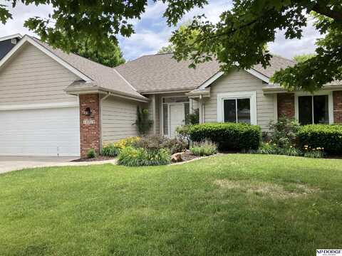 13719 Hillsborough Drive, Omaha, NE 68164