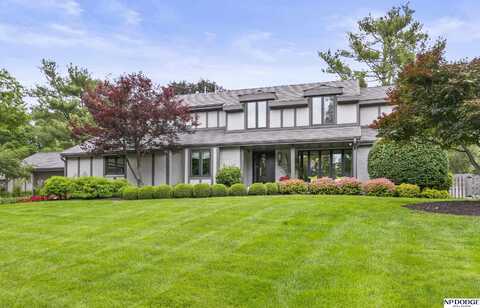 9738 Brentwood Road, Omaha, NE 68114