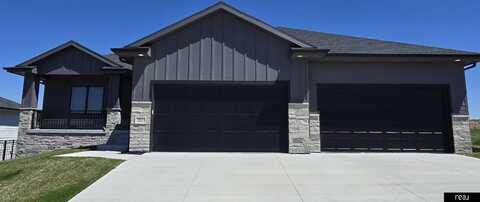 12003 S 109th Street, Papillion, NE 68046