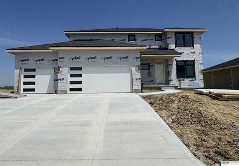 20714 Vernon Avenue, Elkhorn, NE 68022