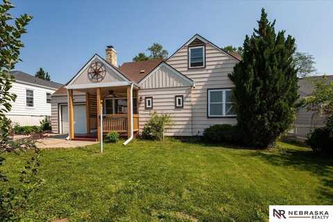 5046 Pinkney Street, Omaha, NE 68104