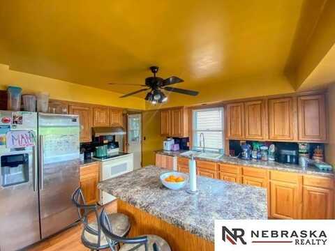 4816 N 60th Street, Omaha, NE 68104