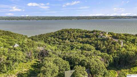 72 Oak Ridge Road, Crofton, NE 68730