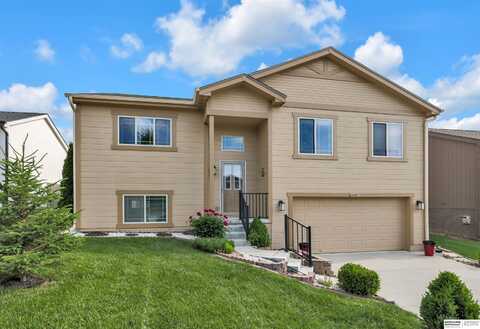 16421 Redman Avenue, Omaha, NE 68116