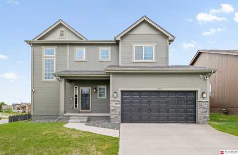 7775 N 149 Street, Bennington, NE 68007