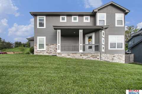 10202 N 152 Avenue, Bennington, NE 68007