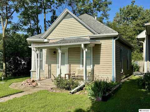 2121 N 30th Street, Lincoln, NE 68503