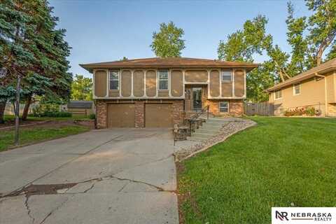 15161 R Street, Omaha, NE 68137