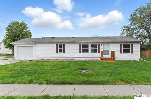 28555 Potter Street, Valley, NE 68064