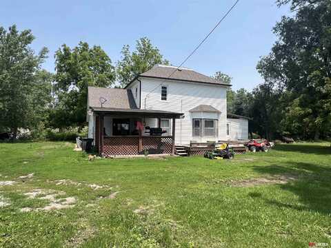 612 420 Road, Beaver Crossing, NE 68313