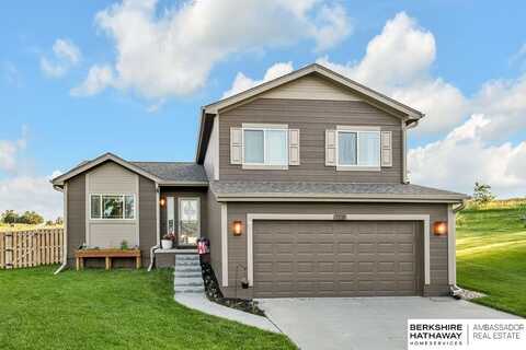 7510 N 143rd Avenue Circle, Omaha, NE 68142